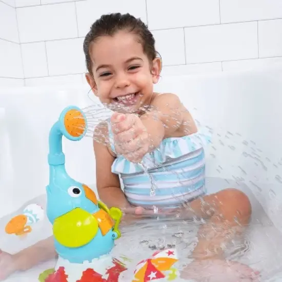 Yookidoo Elefountain Water Show Bath Toy image {1}