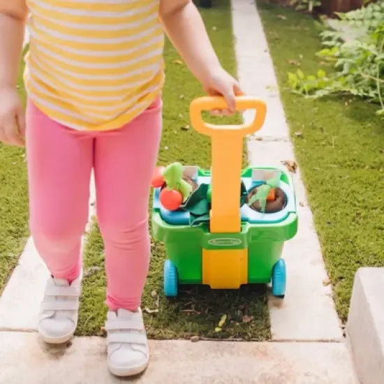 Melissa & Doug Let's Explore Deluxe Gardening Set image {6}