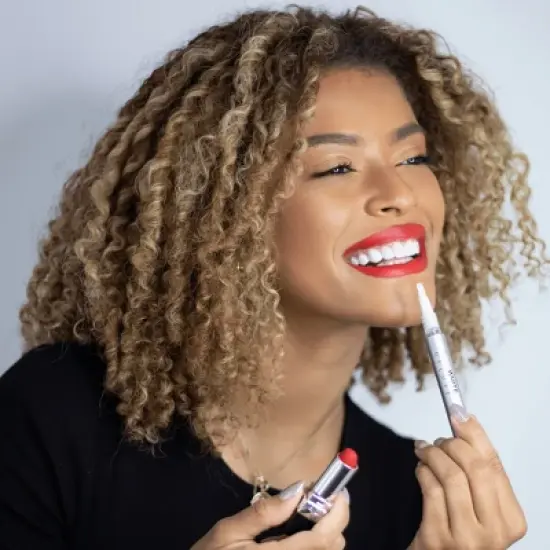 PurelyWHITE DELUXE Whitening Kit Refills image {1}