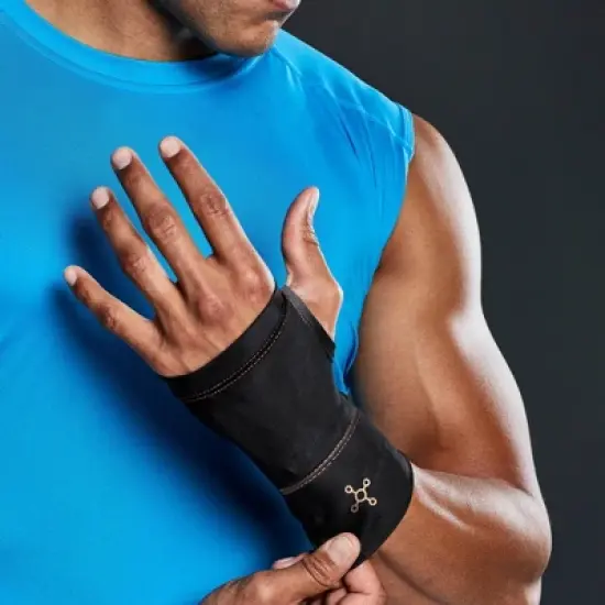 Tommie Copper Sport Compression Wrist Sleeve image {1}