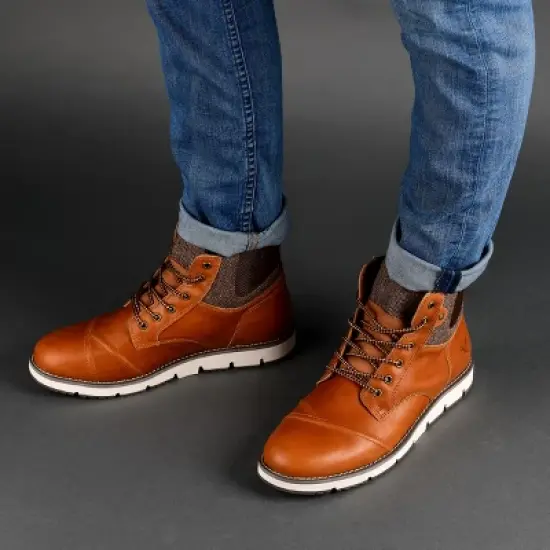 Territory Medium and Wide Width Mens Raider Tru Comfort Foam Lace-up Cap Toe Ankle Boot image {8}