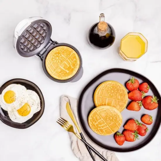 Uncanny Brands Star Wars Mini Death Star Waffle Maker image {1}