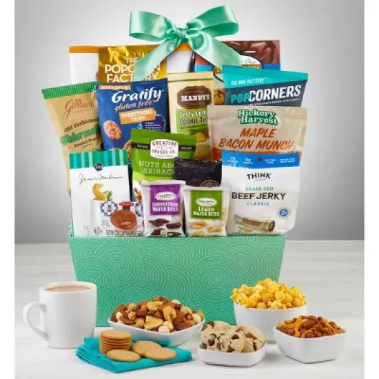 GreatFoods Sweets and Snacks Gift Basket image {2}