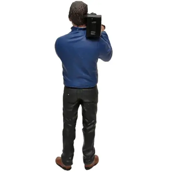 Camera Man Figurine I "Camera Crew" for 1/18 Scale Models by American Diorama image {2}
