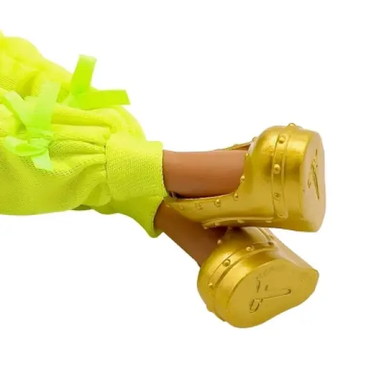 The Fresh Dolls Fresh Beats Fashion Doll BAO BBY image {8}