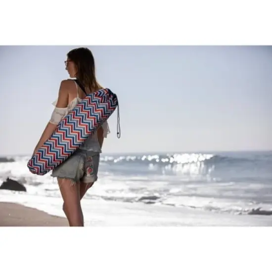 Picnic Time Tranquility Portable Beach Chair - Navy Blue/Gray image {8}