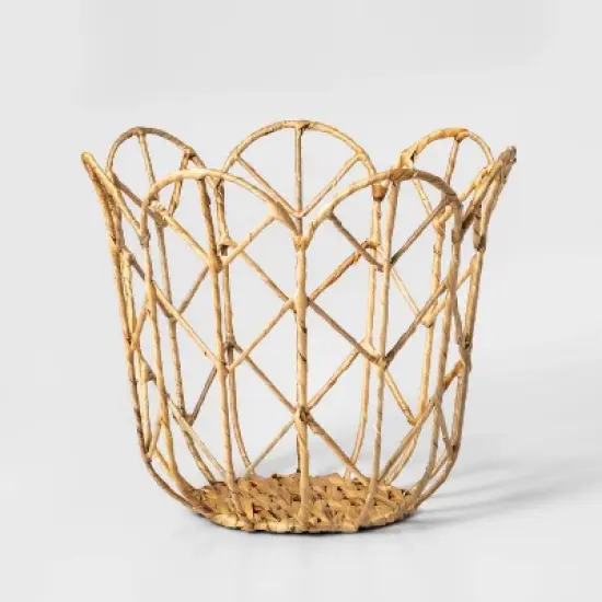 Tulip Shaped Kids' Woven Basket - Pillowfort&trade; image {5}