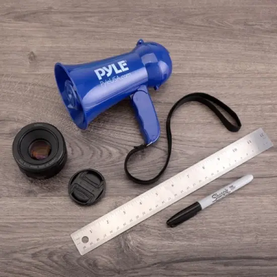 Pyle PMP18 Professional Megaphone Speaker - 15W, Handheld, Compact image {7}