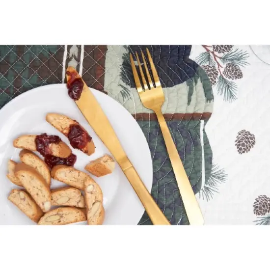 C&F Home Greenstone Pines Round Scalloped Placemats Set of 6 Black Bear Moose, 17" image {4}