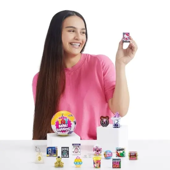 5 Surprise Toy Mini Brands S3 Collectible Capsule Toy 4pk image {5}