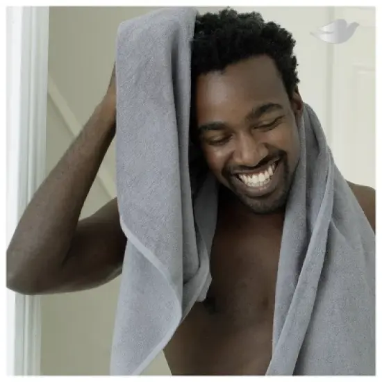 Dove Men+Care Clean Comfort Body and Face Wash image {6}