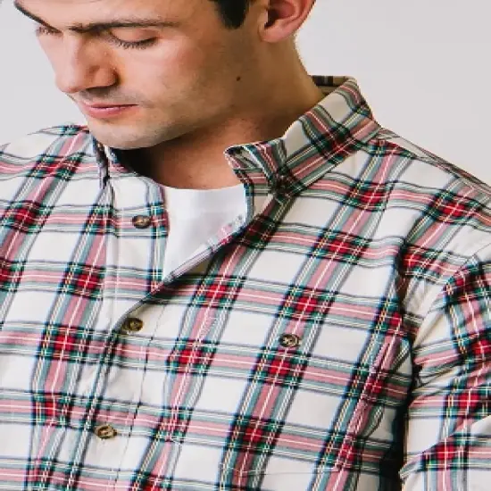 Hope & Henry Mens' Organic Cotton Long Sleeve Stretch Poplin Button Down Shirt image {1}