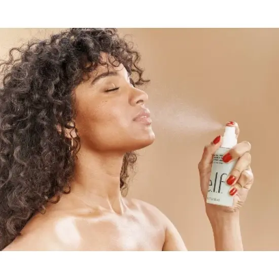 e.l.f. Stay All Night Micro-Fine Setting Mist - Light Green - 2.7 fl oz image {2}