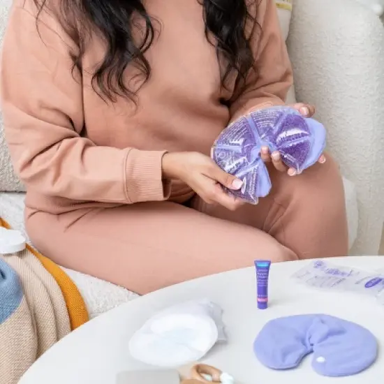 Lansinoh Breastfeeding Essentials Kit for Nursing Moms image {2}