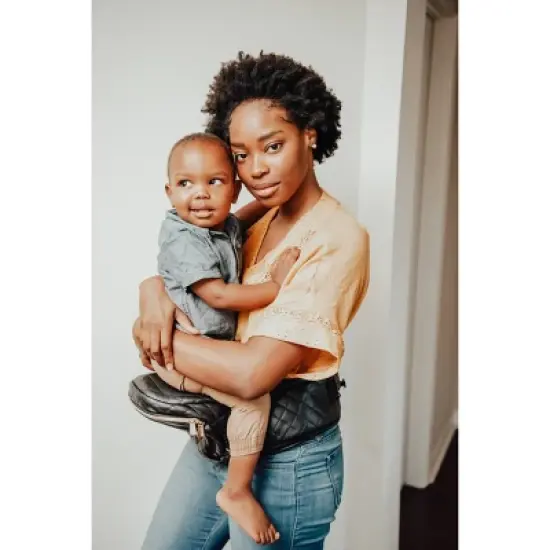 Tushbaby Vegan Leather Baby Carrier image {6}