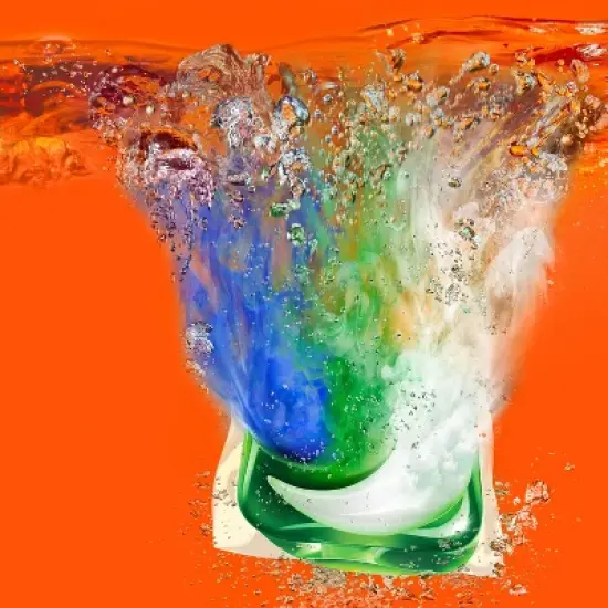 Tide Pods Laundry Detergent Pacs - Original image {7}