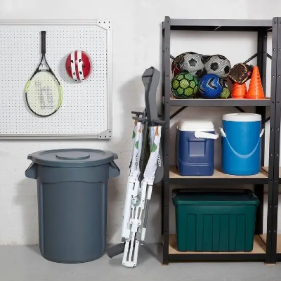 Radio Flyer Play & Fold Away Modern Farm House image {12}