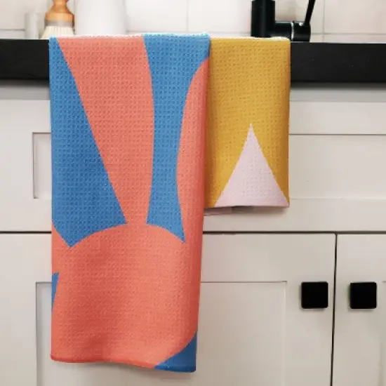 Geometry Tea Towel Set Fusion: Modern Abstract & Floral Quick Dry Kitchen Towels, 2-Piece, Microfiber, 18"x30" image {1}