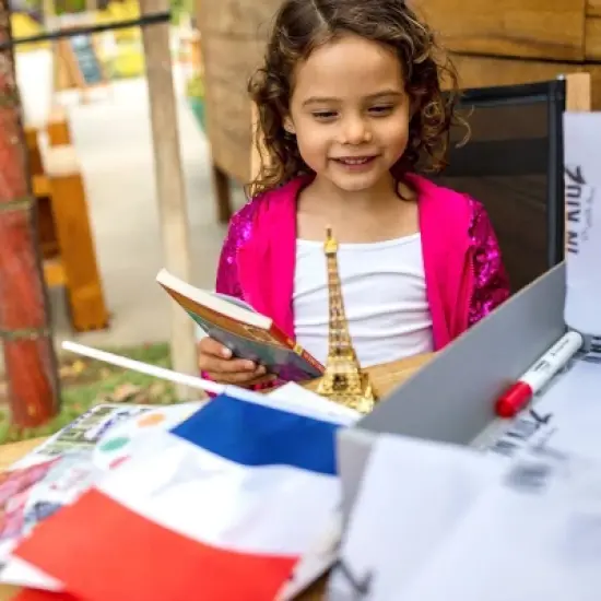 In KidZ France Box image {2}