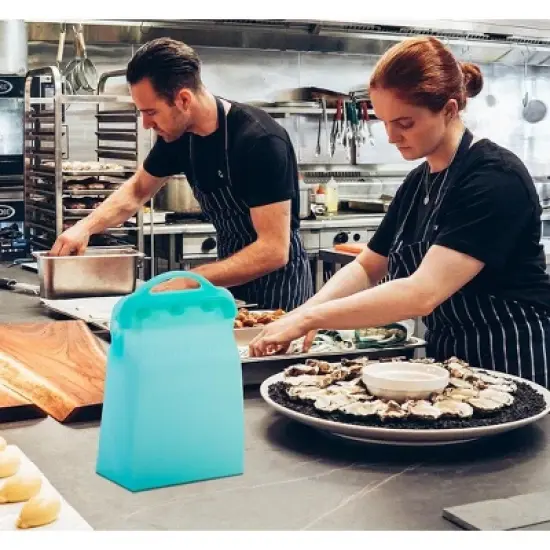 Reusable Silicone Food Storage Bags 4 Pack, Ziplock Tall Bags, Dishwasher and Microwave Safe, BPA Free by Innovative Technology Products Corp image {3}