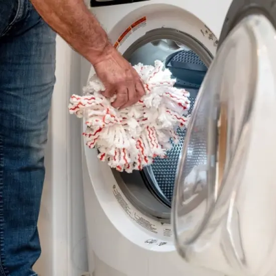 O-Cedar EasyWring Deep Clean Mop Refill image {9}