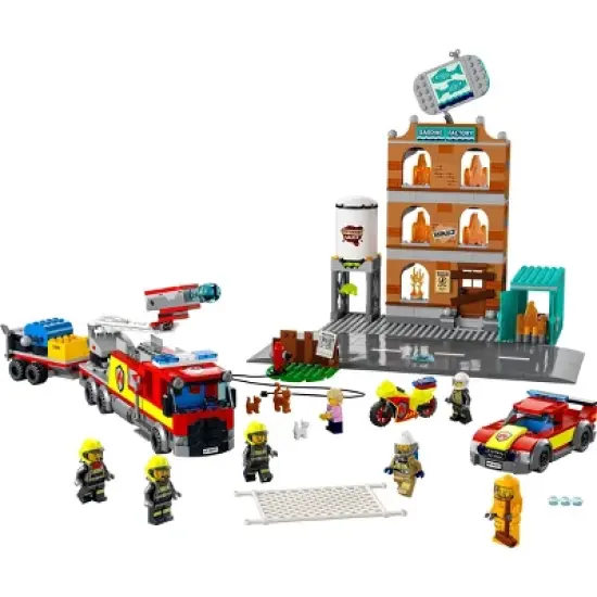 LEGO City Fire Brigade Truck Toy & Firefighter Set 60321 image {1}
