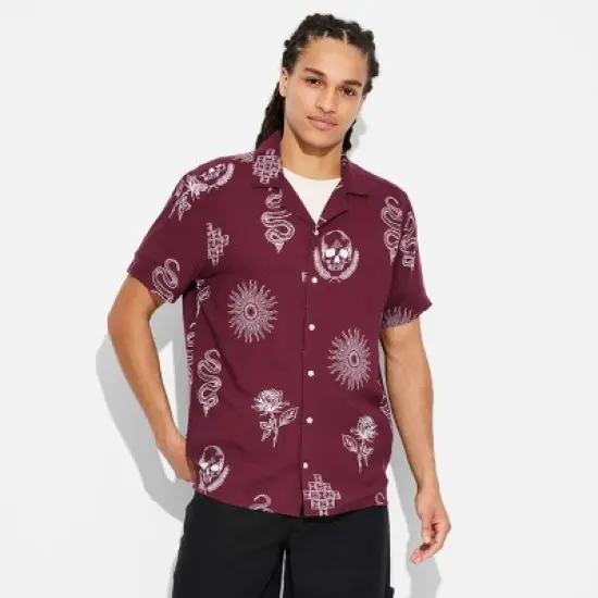 Men's Relaxed Fit Short Sleeve Button-Down Shirt - Original Use&trade; image {1}