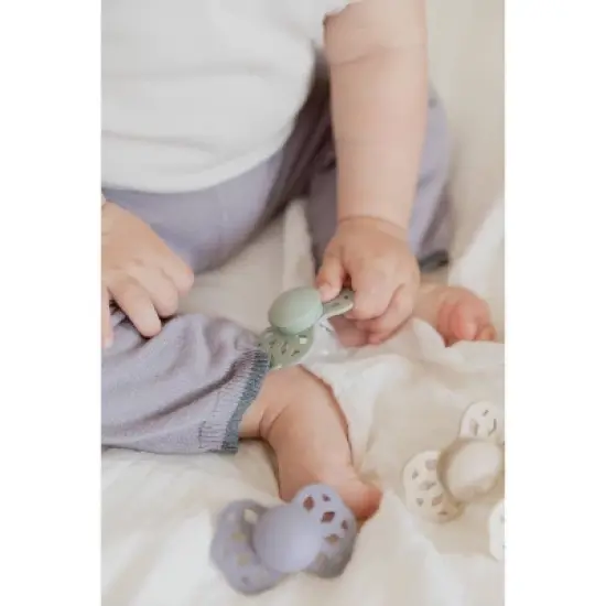 Bibs Infinity Symmetrical Silicone Pacifier 0-6m - Size 1 - Ivory/Blush - 2pk image {7}