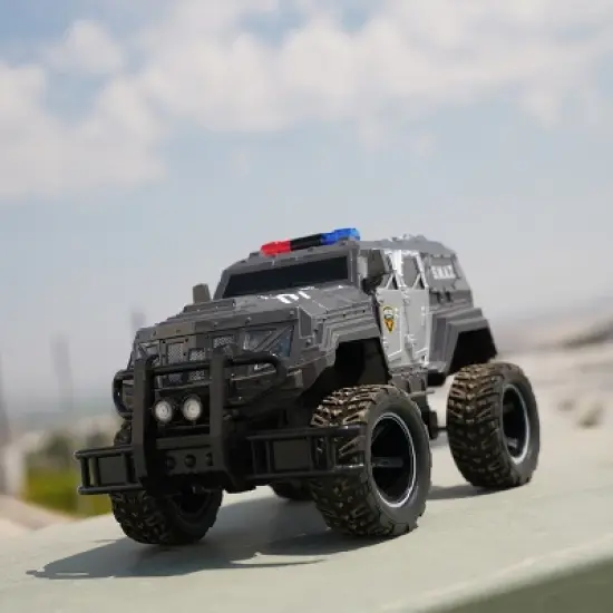 World Tech Toys S.W.A.T. 1:24 RTR Electric Remote Control RC Monster Police Truck image {2}