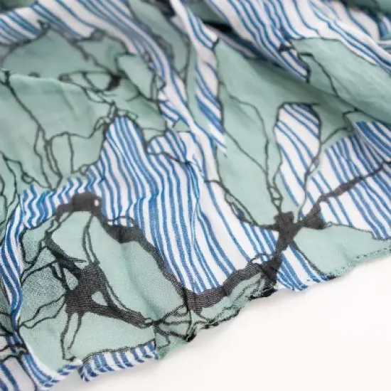 Aventura Clothing Women's Modern Floral Passion Scarf image {2}