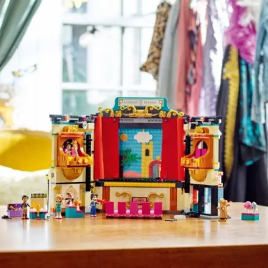 LEGO Friends Andrea's Theatre School Set with Props 41714 image {5}