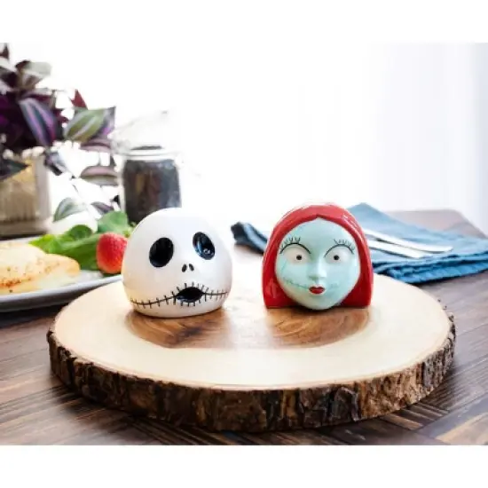 Silver Buffalo Disney The Nightmare Before Christmas Jack and Sally Salt and Pepper Shaker Set image {3}