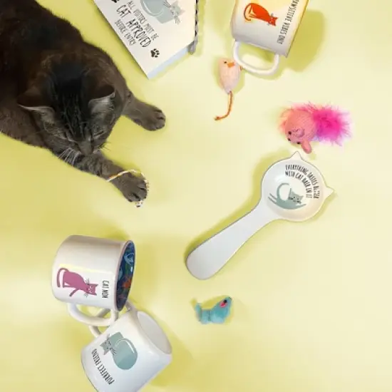 Pavilion Gift Company - Cat Mom - 18 oz Mug - Drinkware image {2}