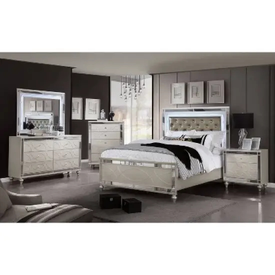 2pc Queen La Mesa Bedroom Set with Nightstand Silver - HOMES: Inside + Out image {3}