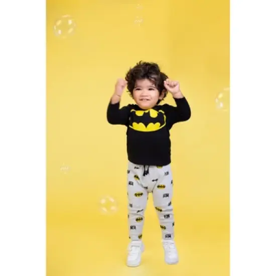 DC Comics Justice League Batman Baby Bodysuit Pullover T-Shirt and Pants 4 Piece Layette Set Newborn to Infant  image {1}