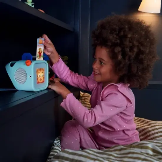 Yoto Daniel Tiger's Neighborhood 5-Minute Stories Audio Card: Preschool Reading Tool image {3}