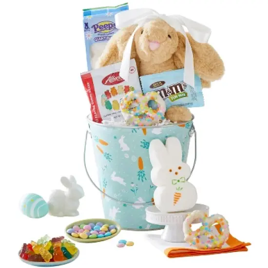 GreatFoods Premier Sweets and Treats Gift Basket image {10}