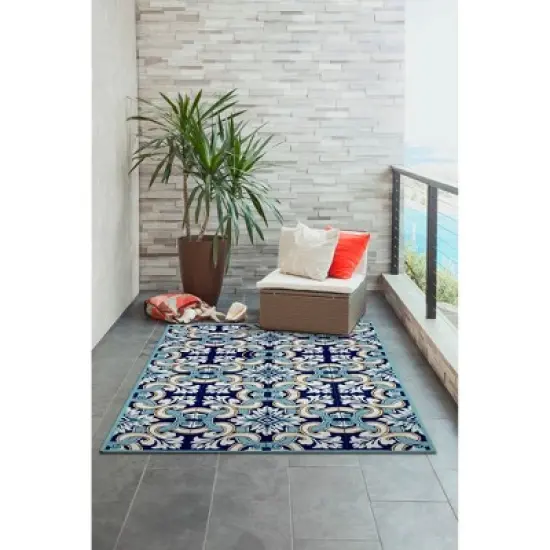 Liora Manne Ravella Floral Indoor/Outdoor Rug image {3}