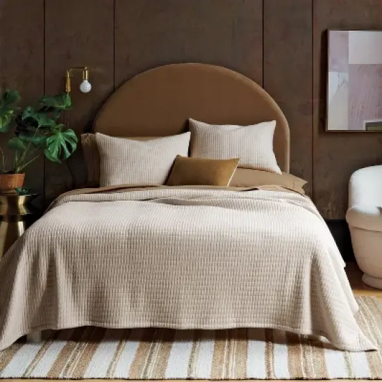 Jersey Quilt - Threshold&trade; image {1}