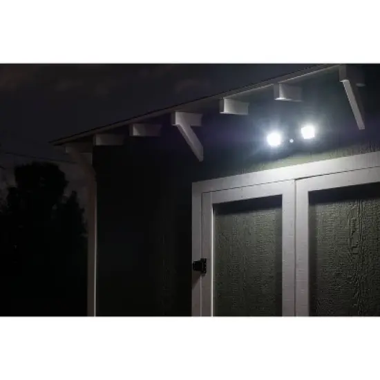 Energizer 600 Lumens Outdoor LED Motion Sensing Dual Head Security Outdoor Wall Light Black image {6}