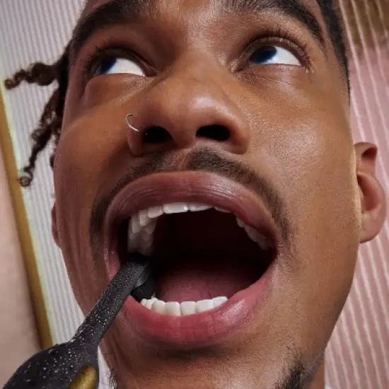 quip Ultra Next Generation Smart Sonic Electric Toothbrush image {6}