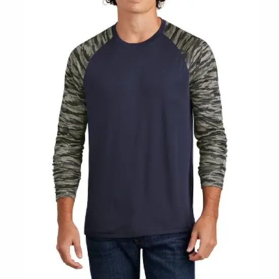 Mafoose Men's Drift Camo Colorblock Long Sleeve Tee - Stylish and Comfortable image {12}