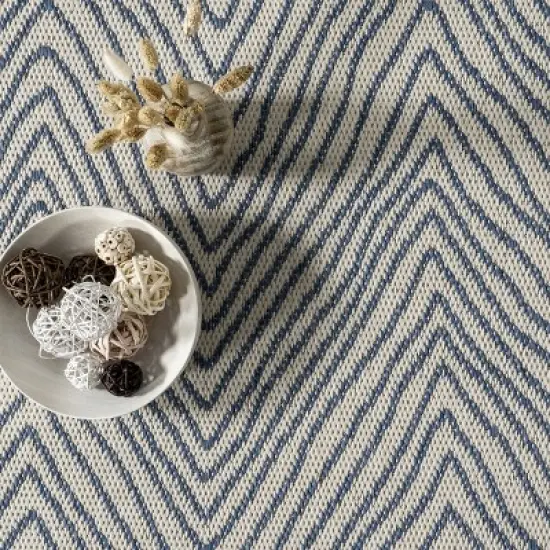 nuLOOM Carina Chevron Waves Indoor/Outdoor Area Rug image {5}