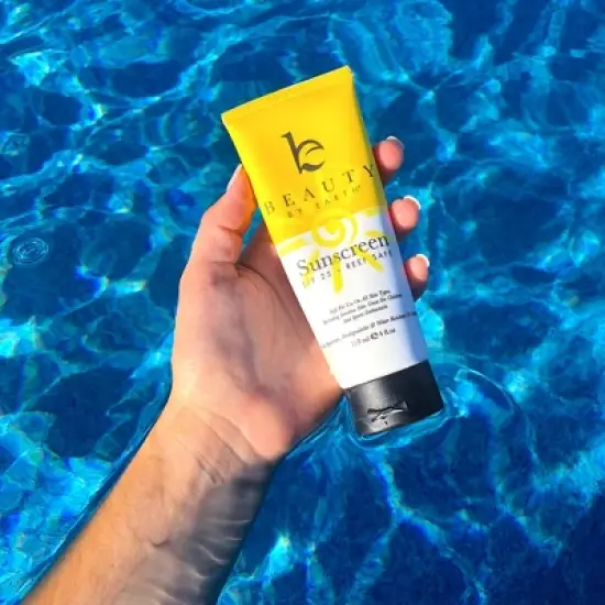 Beauty by Earth Broad Spectrum Mineral Body Sunscreen - SPF 25 image {10}