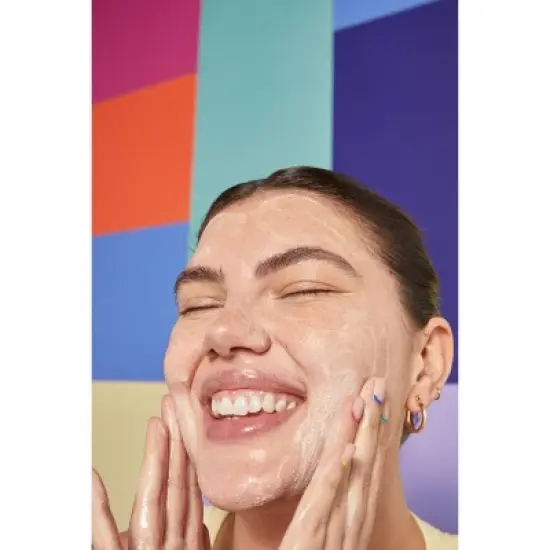 BYOMA Skincare Gift Set and Bag - 0.45lbs/5ct image {2}