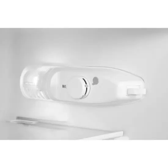 Midea 3.1 cu ft Compact Freestanding Refrigerator image {4}