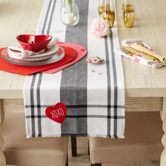 Dii Heart Xoxo Plaid Table Runner 14X72 image {2}