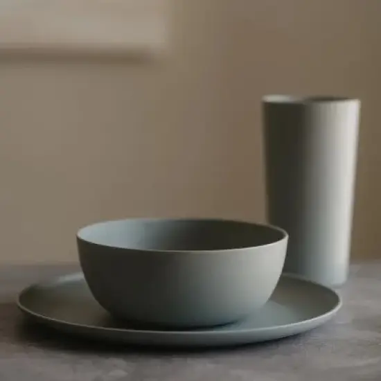 (18 pack) Gray Round Plastic Tumbler, 26-Ounce image {4}