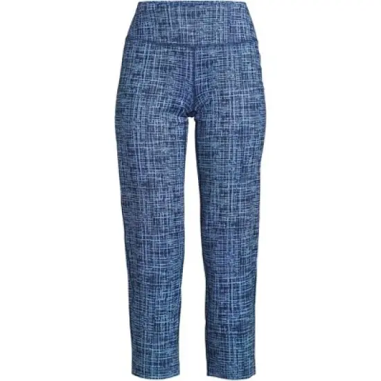 Lands' End Women's Active Crop Yoga Pants image {12}