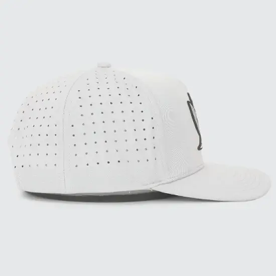 Waggle Hat Decoy: Light Gray Adult Animal Icon Trucker Style image {3}